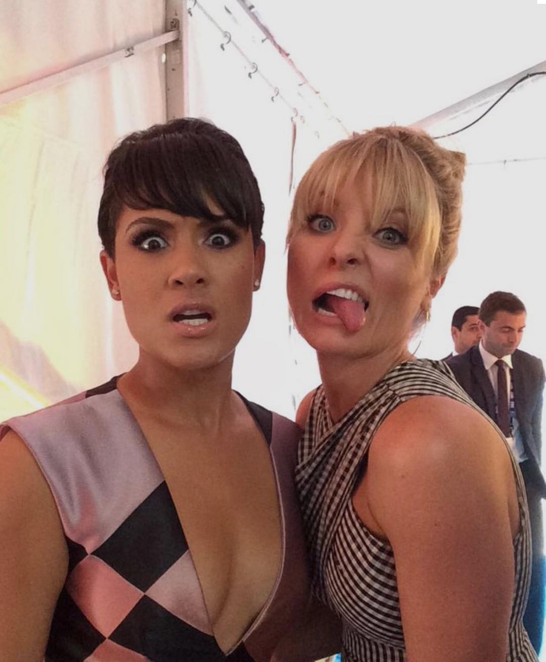 Grace Gealey and Kaitlin Doubleday Pose For A Funny Selfie
